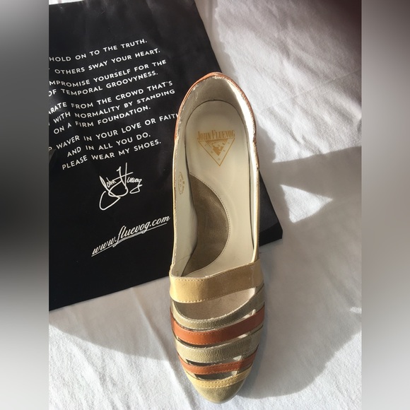 Like new. Fleuvog heels - Picture 6 of 13